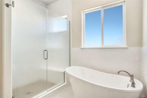 24113 E 36th Place Aurora CO 80019