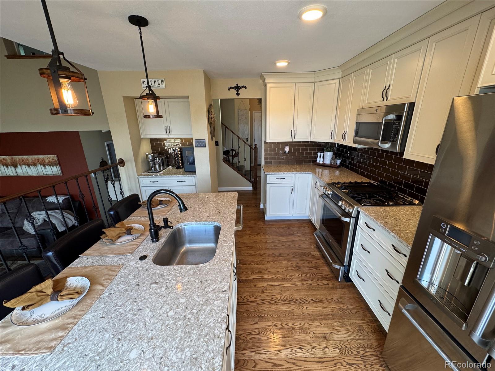9818 Foxhill Circle Highlands Ranch CO 80129