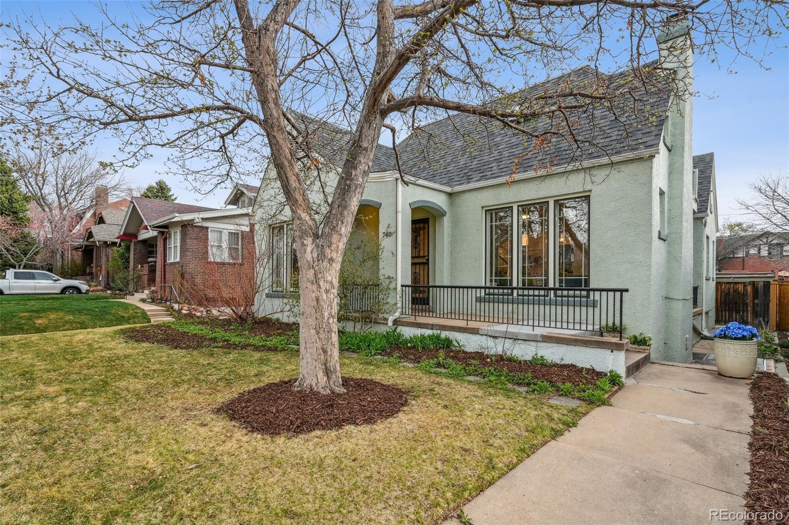 740 Columbine Street Denver CO 80206