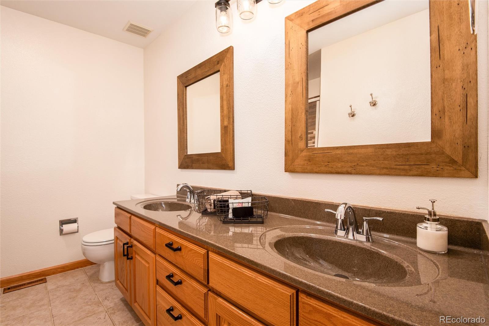 9772 Kipling Street Broomfield CO 80021