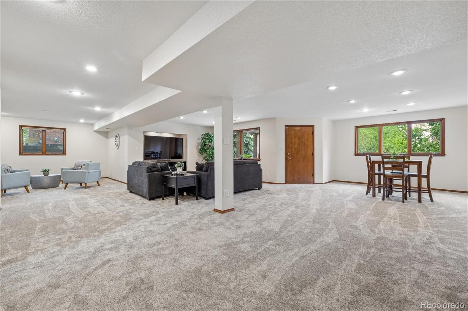 2615 Oak Drive Lakewood CO 80215