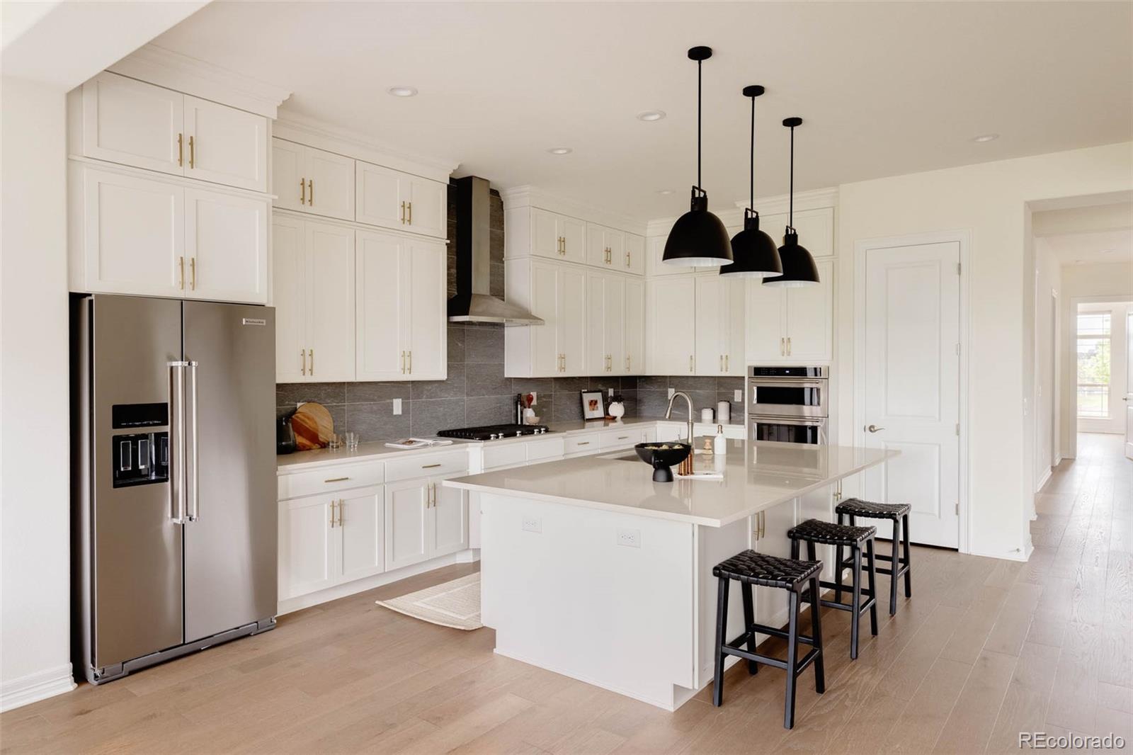 6608 S White Crow Court Aurora CO 80016