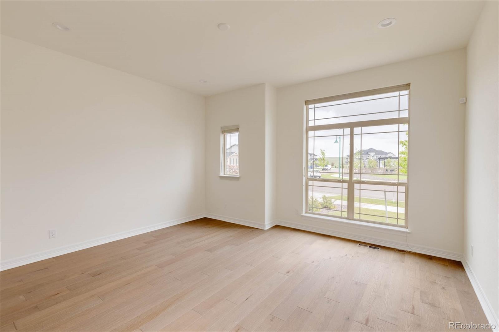 6608 S White Crow Court Aurora CO 80016