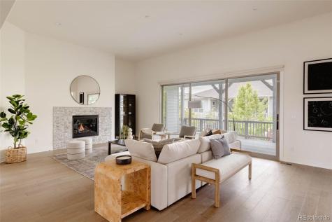6608 S White Crow Court Aurora CO 80016