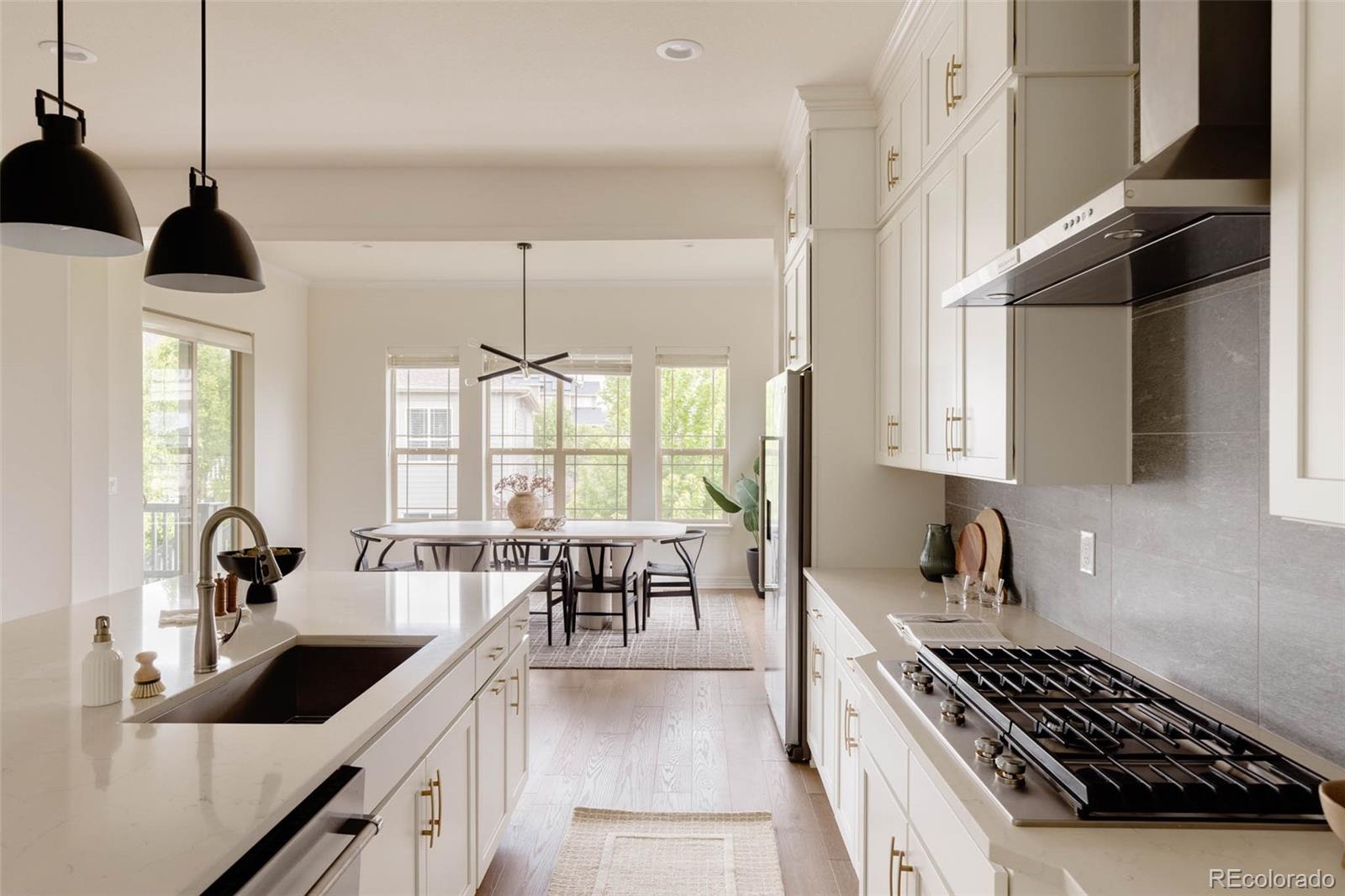 6608 S White Crow Court Aurora CO 80016