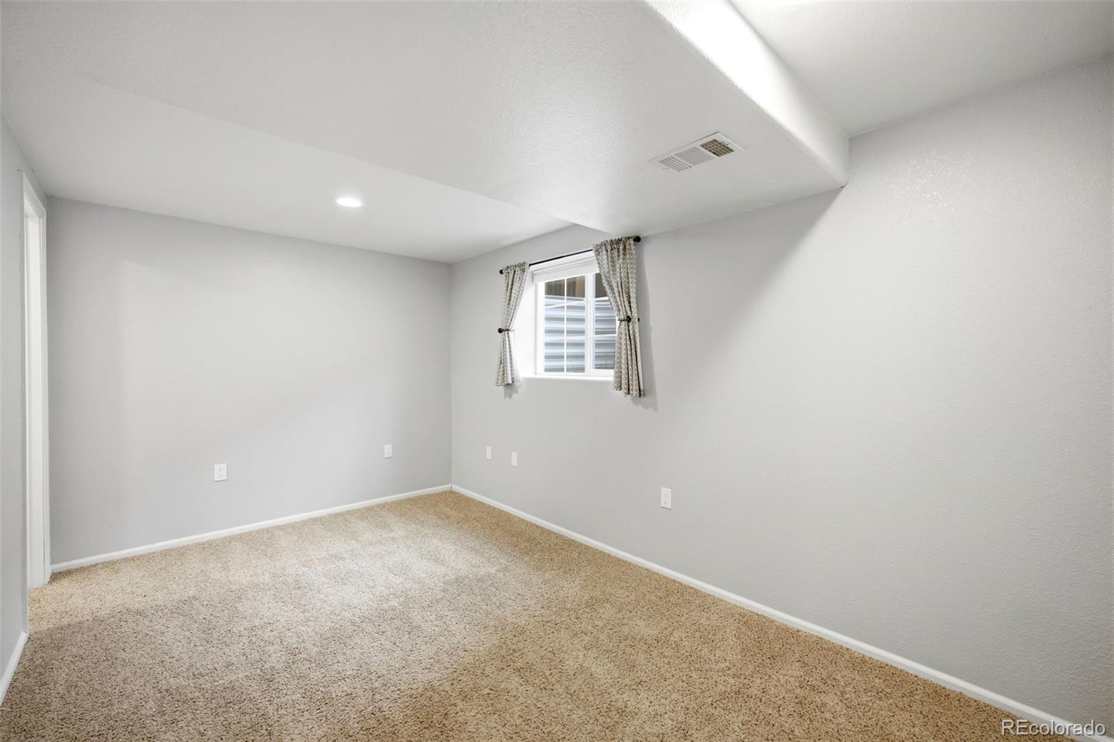 6437 S Dover Street Littleton CO 80123