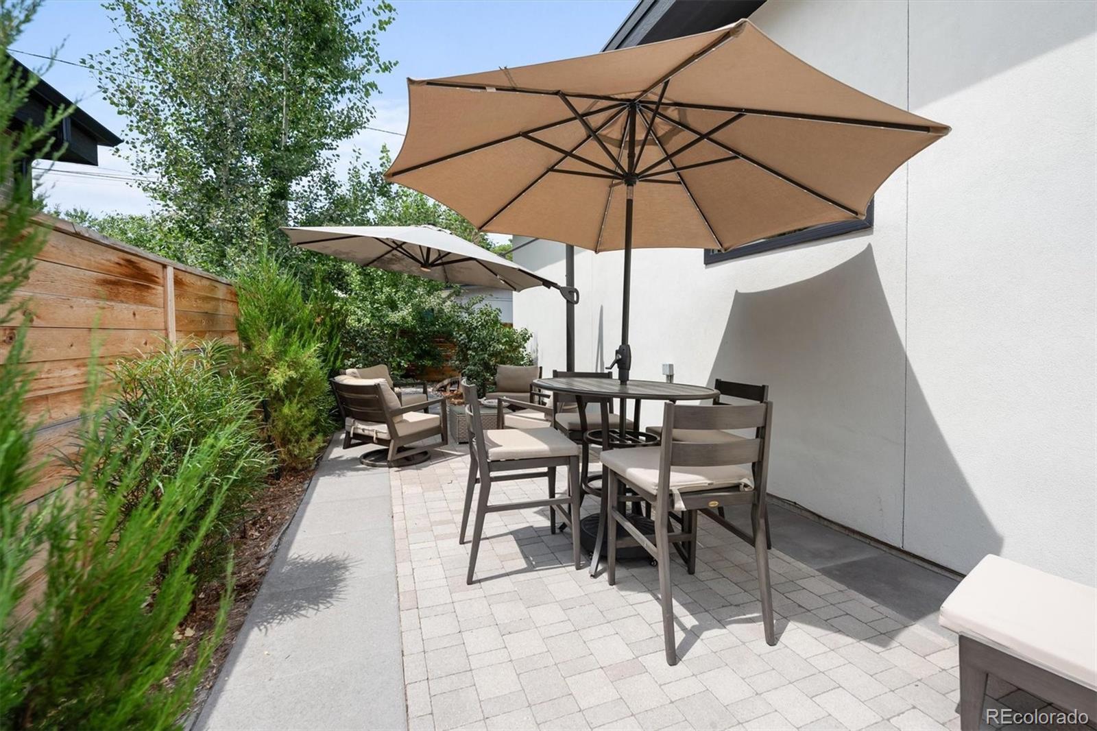 1603 S Elm Street Denver CO 80222