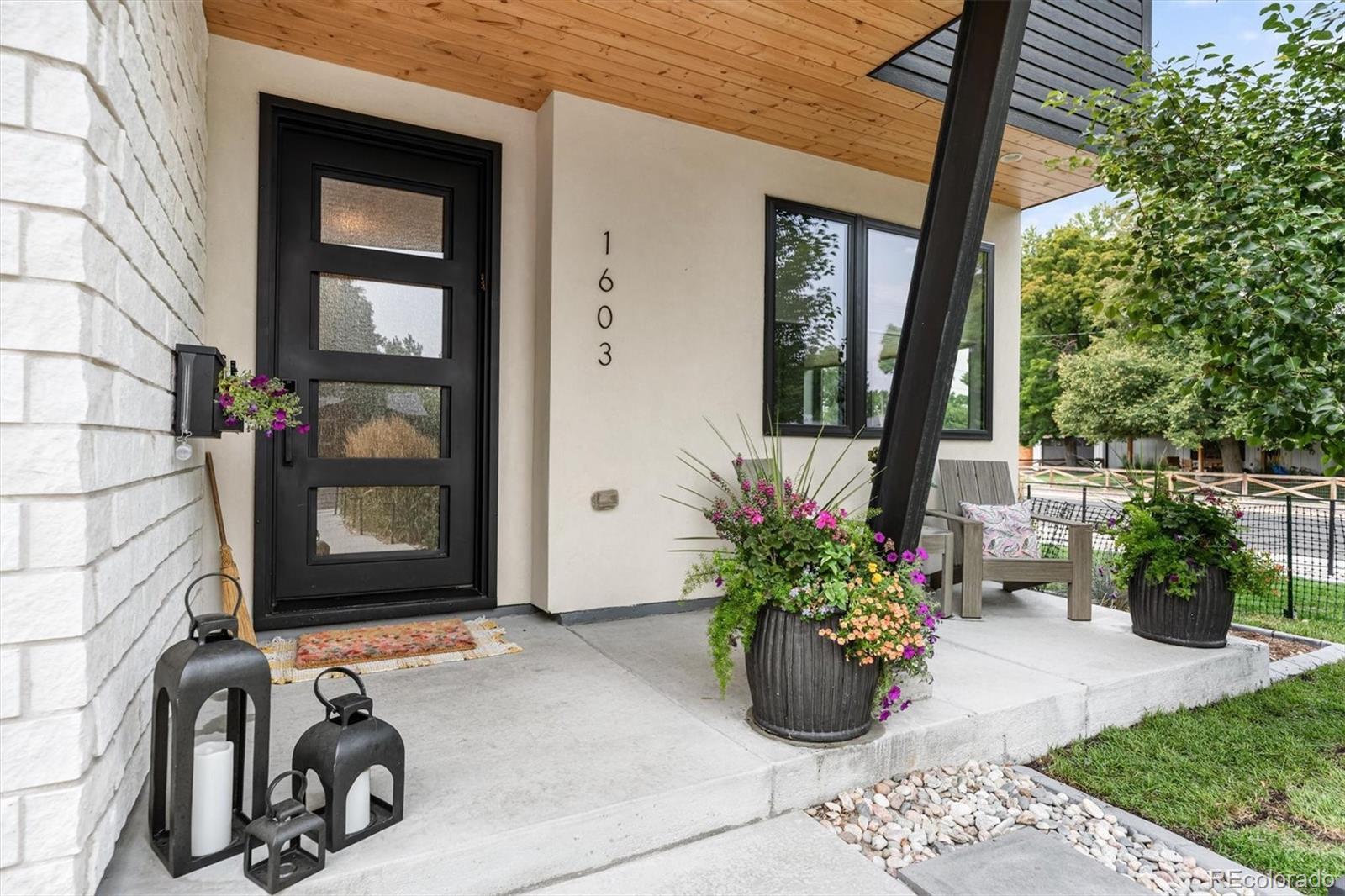 1603 S Elm Street Denver CO 80222