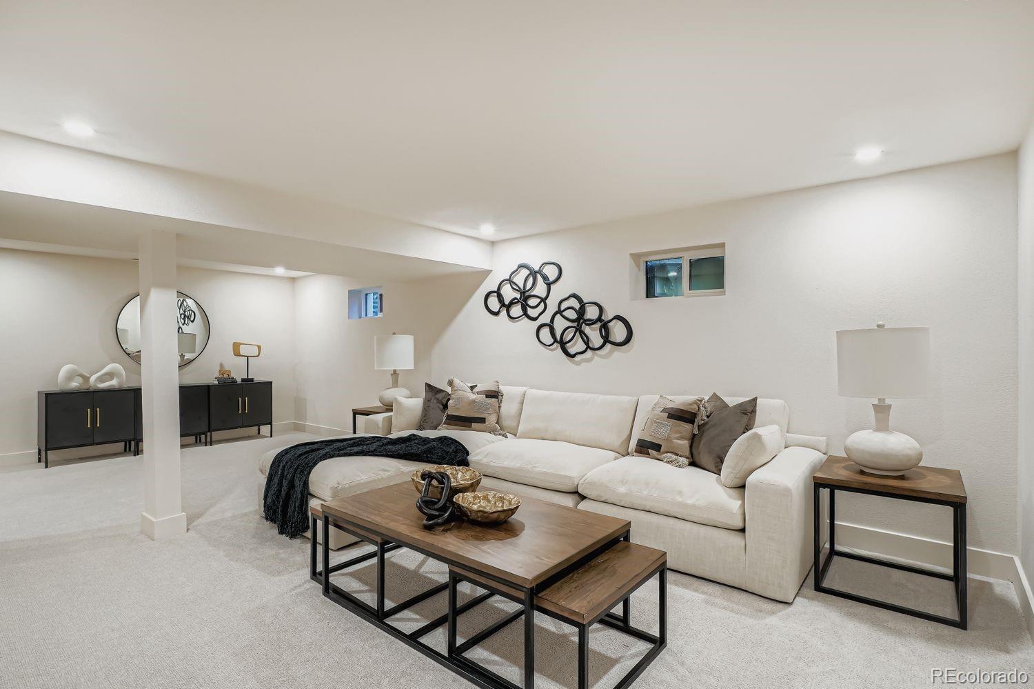 11326 E Berry Drive Englewood CO 80111