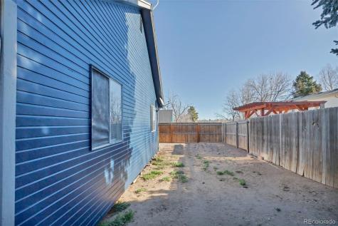 17562 E Whitaker Drive Aurora CO 80015