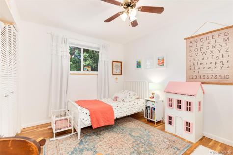7175 S Penrose Court Centennial CO 80122