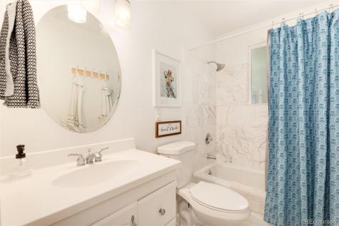 7175 S Penrose Court Centennial CO 80122