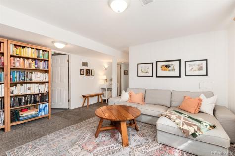 7175 S Penrose Court Centennial CO 80122