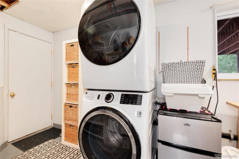 7175 S Penrose Court Centennial CO 80122