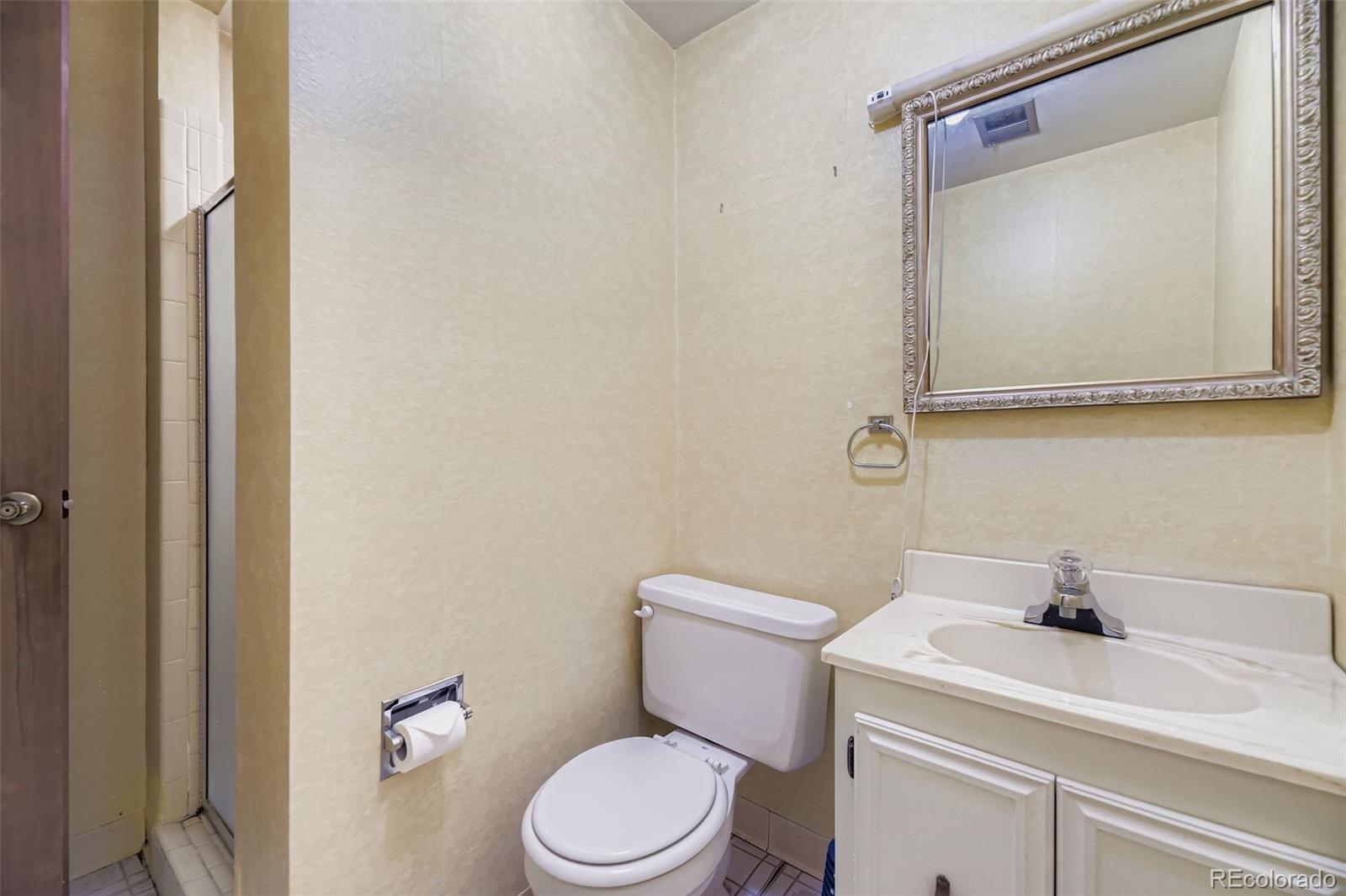 5980 W Milan Place Denver CO 80235