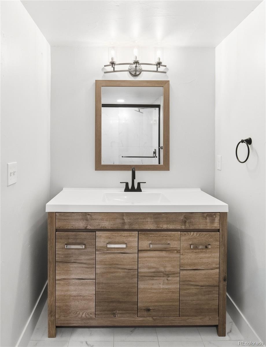 6135 W Jefferson Avenue Denver CO 80235