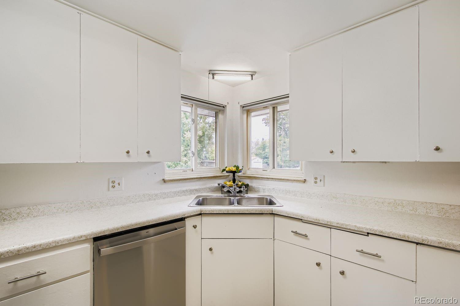 6150 Carr Street Arvada CO 80004