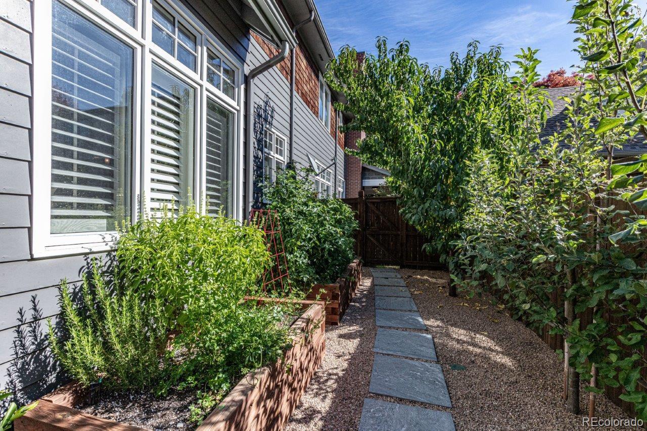 715 Niagara Street Denver CO 80220