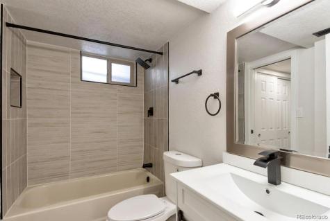 1738 S Newland Lakewood CO 80232