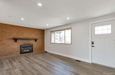 1738 S Newland Lakewood CO 80232