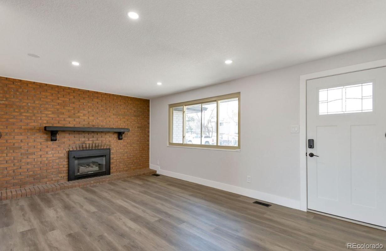 1738 S Newland Lakewood CO 80232