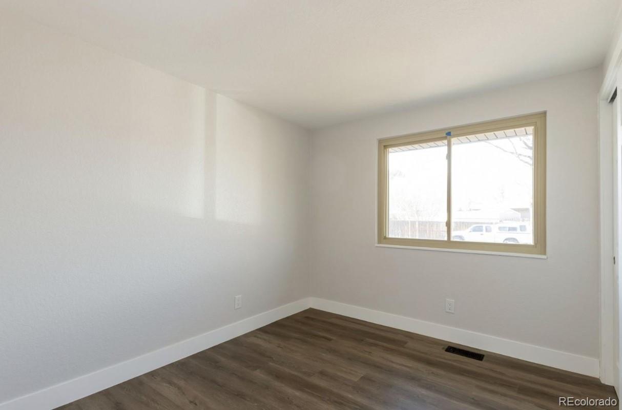 1738 S Newland Lakewood CO 80232