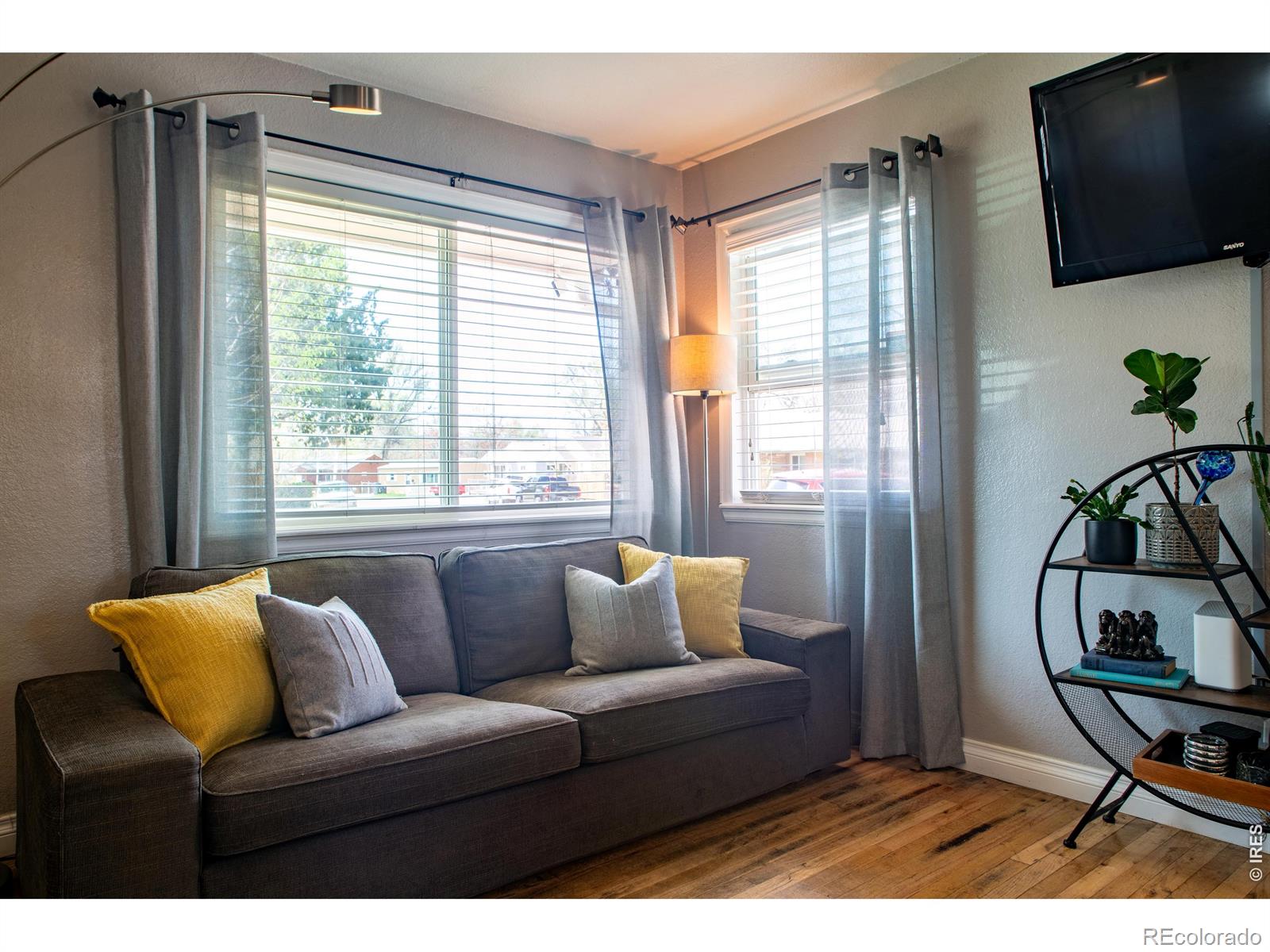 128 E 5th Avenue Longmont CO 80504