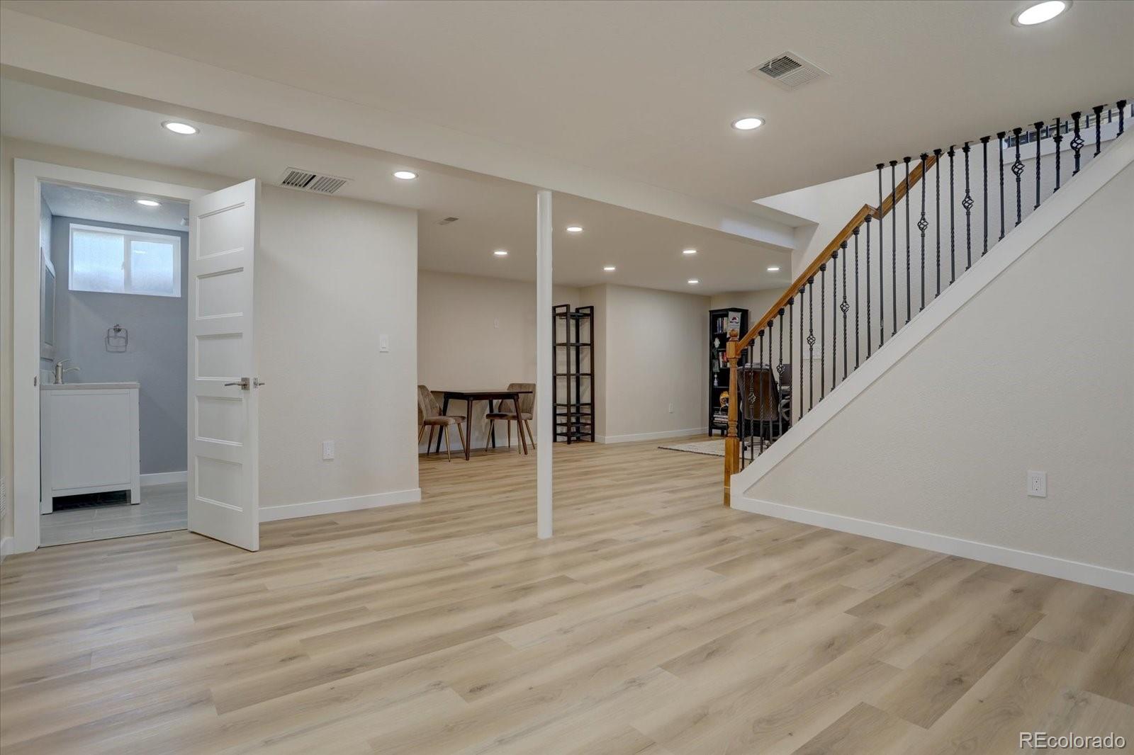 1877 S Filbert Court Denver CO 80222