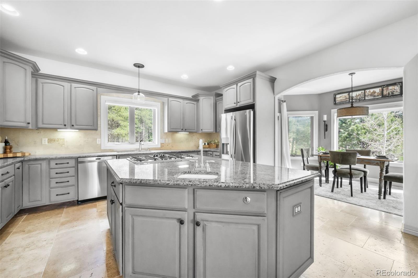 450 E Stirrup Trail Monument CO 80132