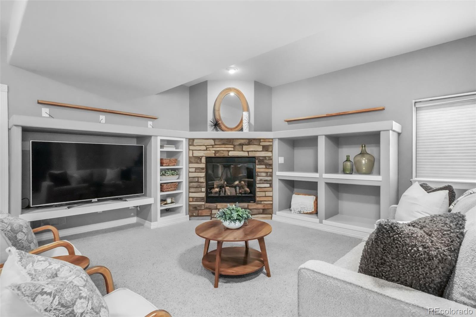 450 E Stirrup Trail Monument CO 80132