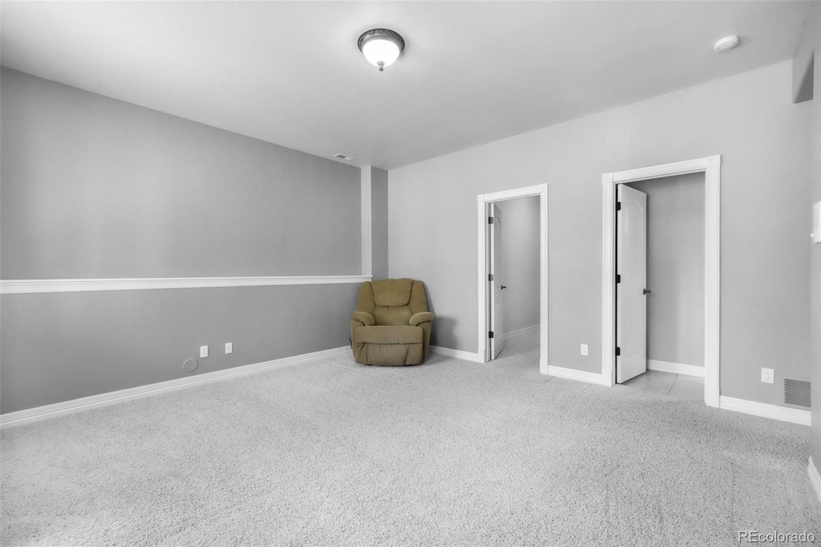 450 E Stirrup Trail Monument CO 80132
