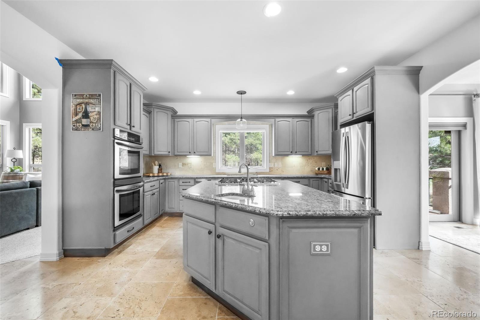 450 E Stirrup Trail Monument CO 80132