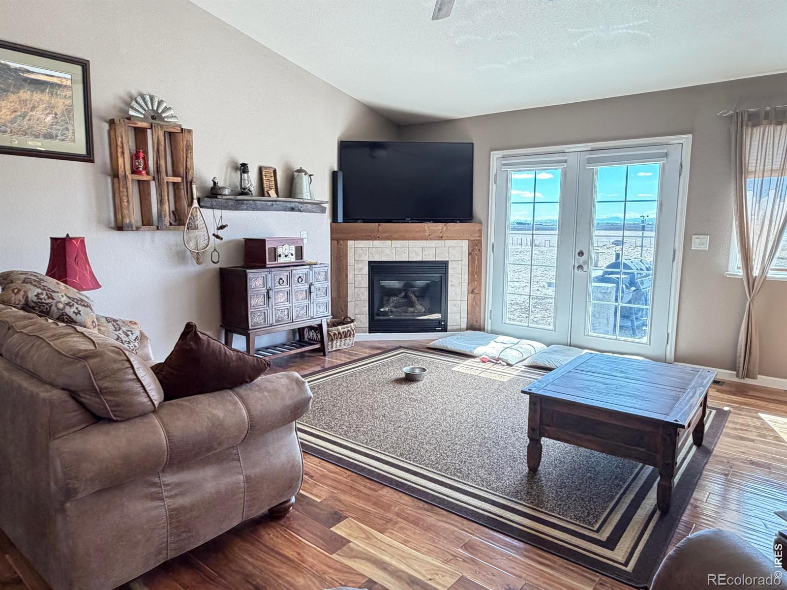 16498 County Road 100 Nunn CO 80648