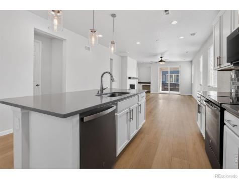26984 E Archer Avenue Aurora CO 80018