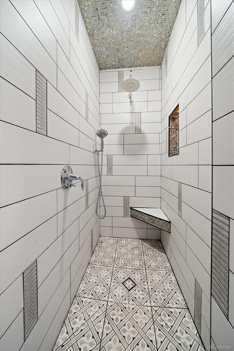 6805 S Harrison Street Centennial CO 80122