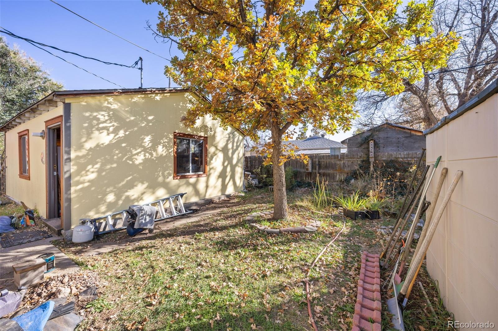 6910 Reno Drive Arvada CO 80002