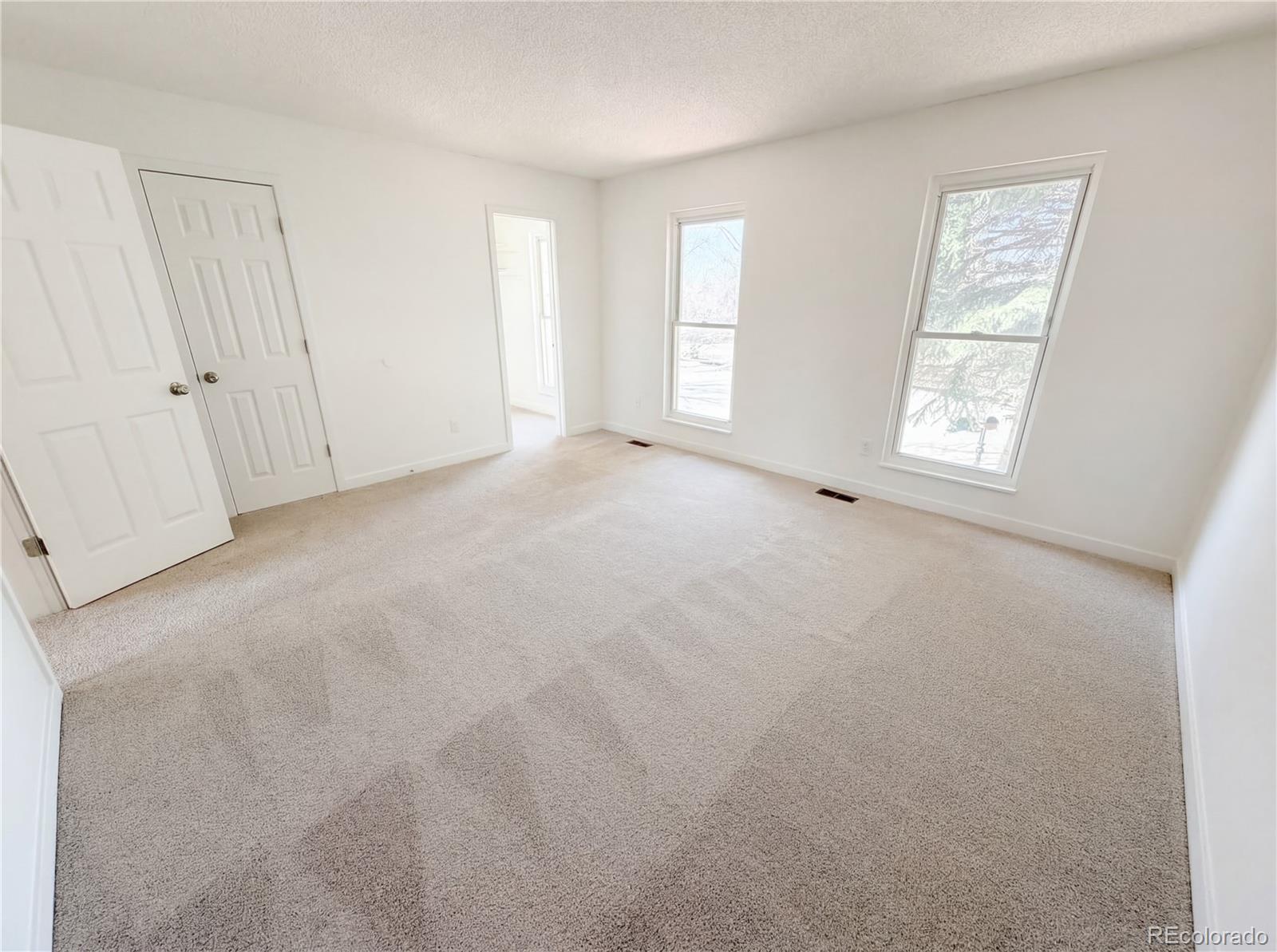 1146 S Cathay Street Aurora CO 80017