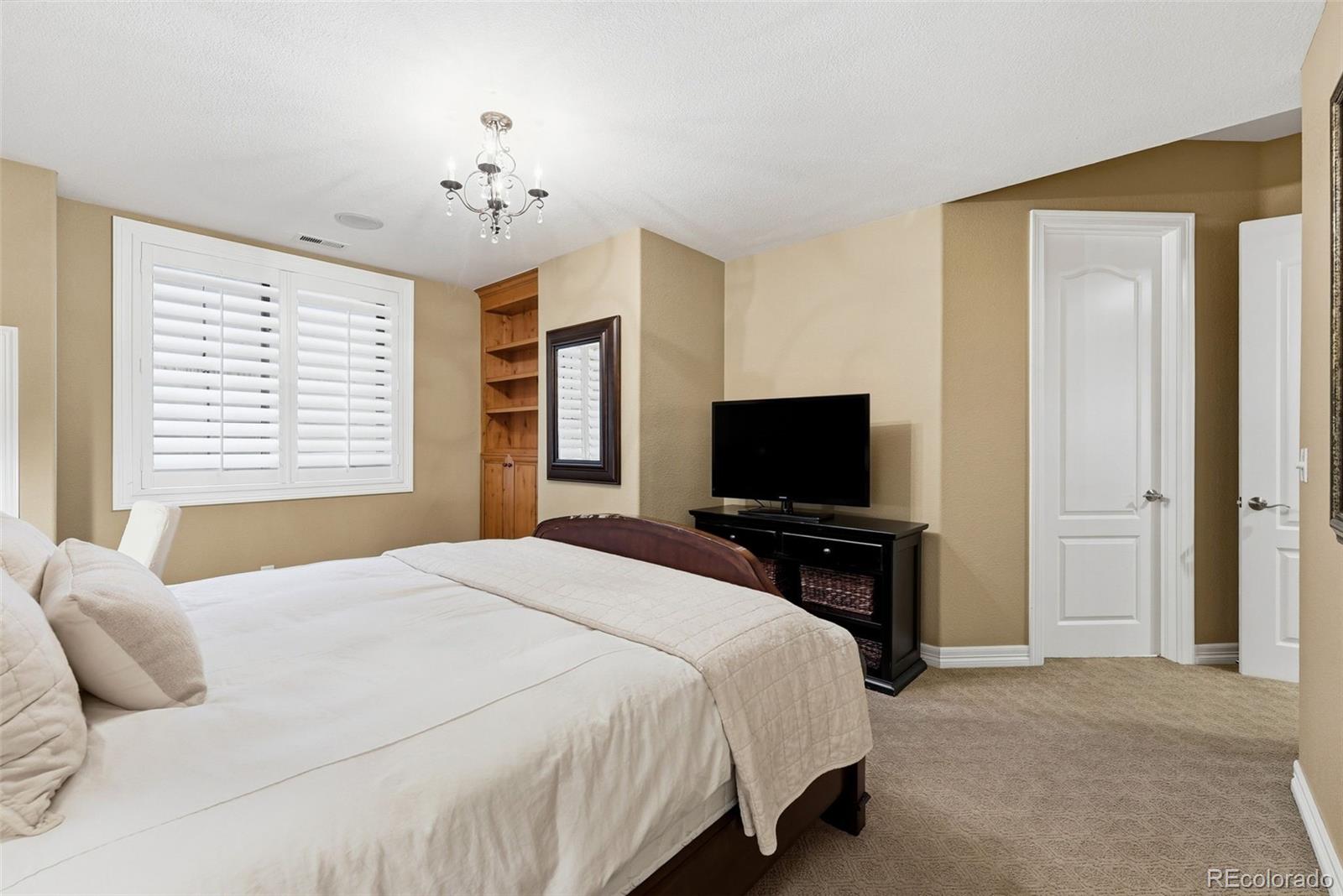 10258 Dowling Way Highlands Ranch CO 80126