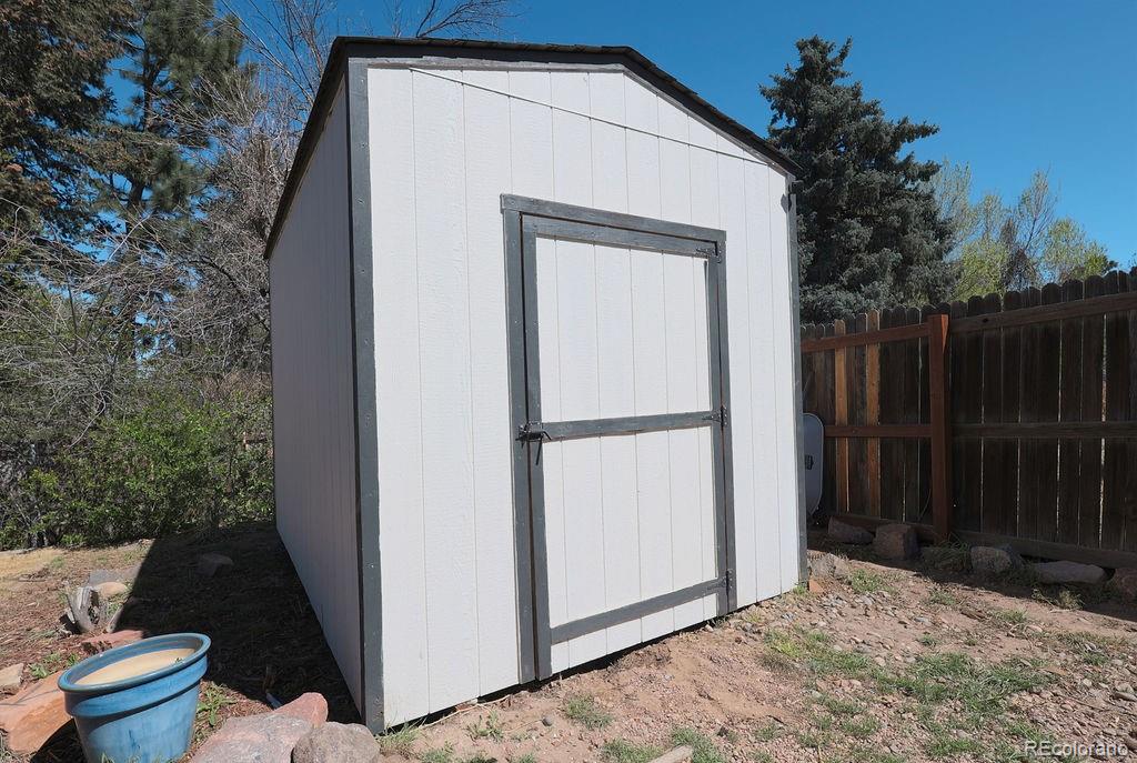 11349 E Bails Place Aurora CO 80012
