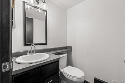 16562 E Louisiana Drive Aurora CO 80017