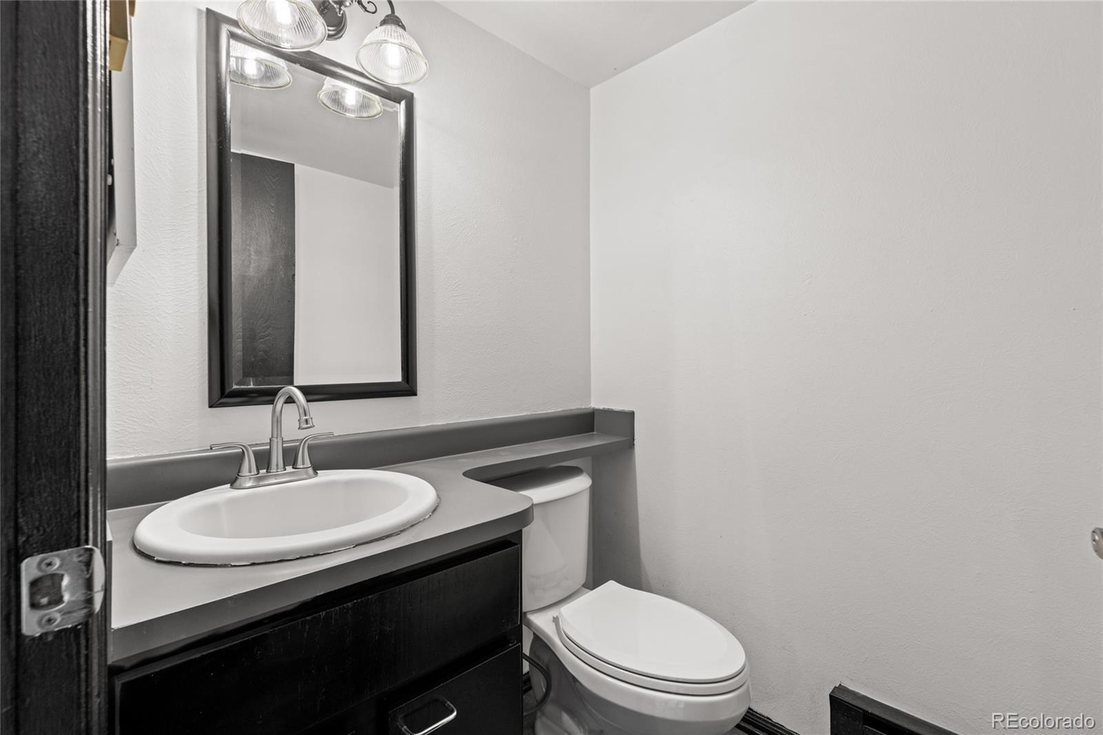 16562 E Louisiana Drive Aurora CO 80017