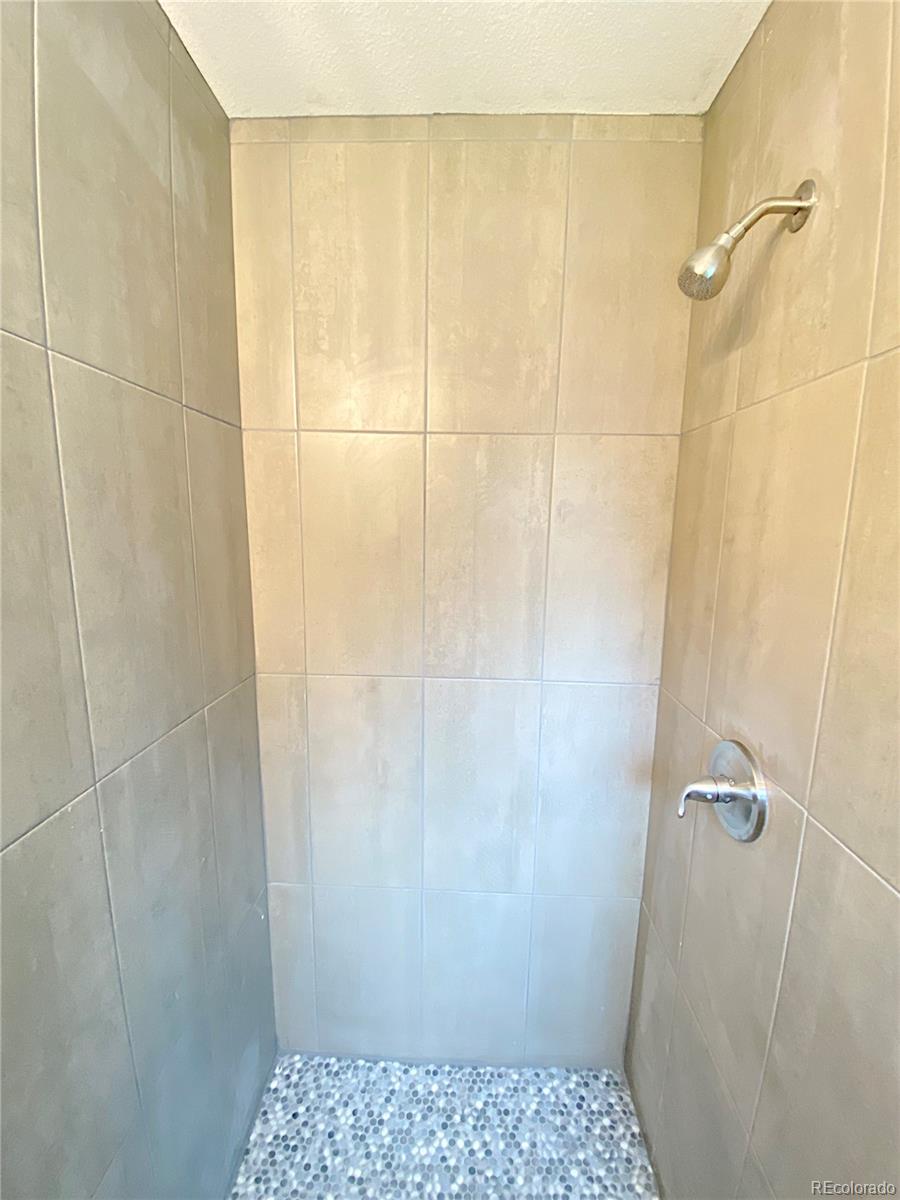 6134 Janice Way Arvada CO 80004