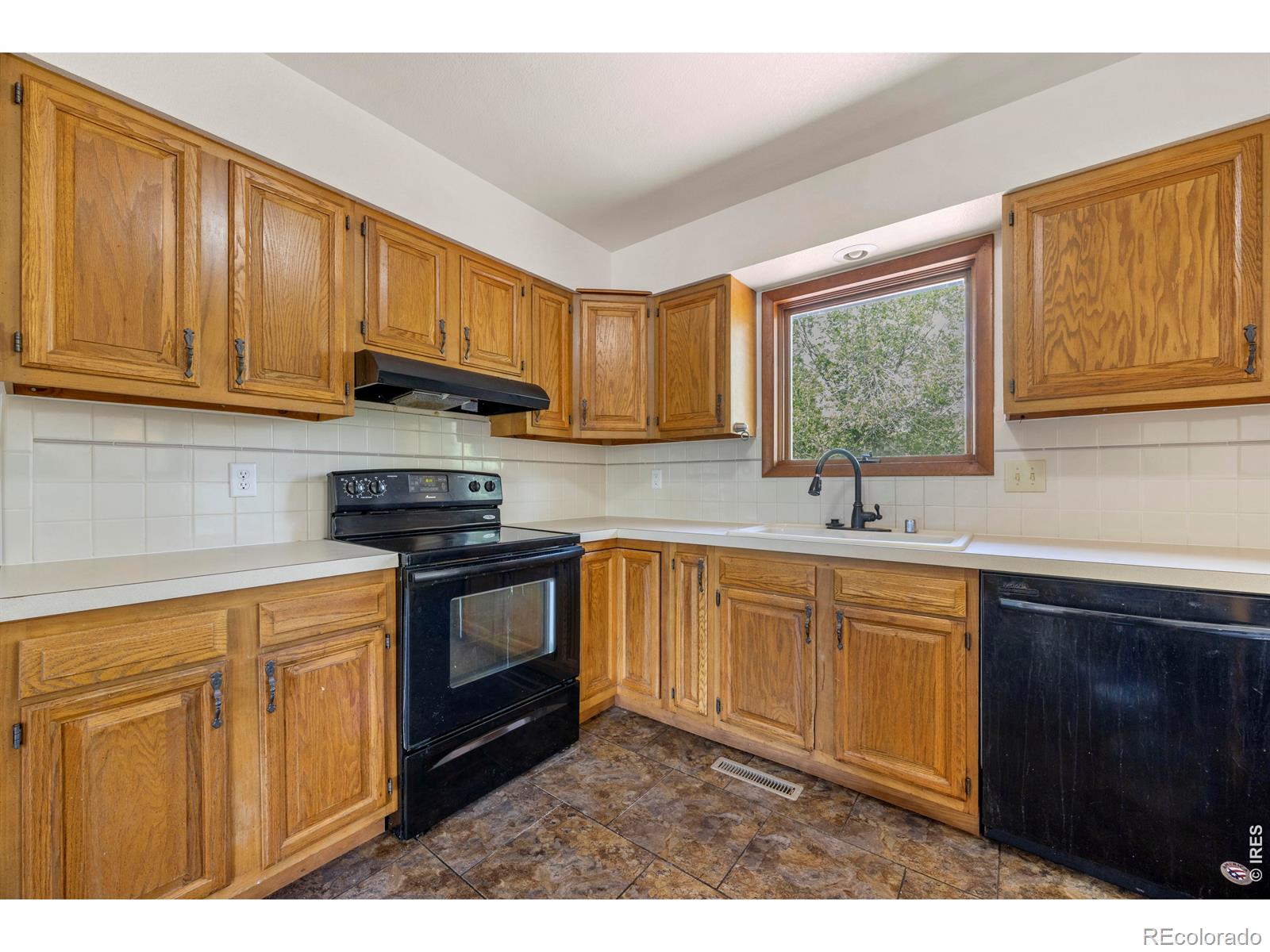 4941 W 9th Street Greeley CO 80634