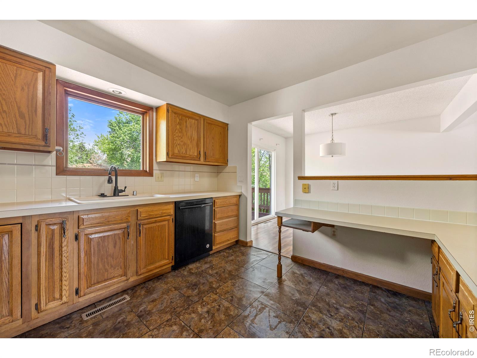 4941 W 9th Street Greeley CO 80634