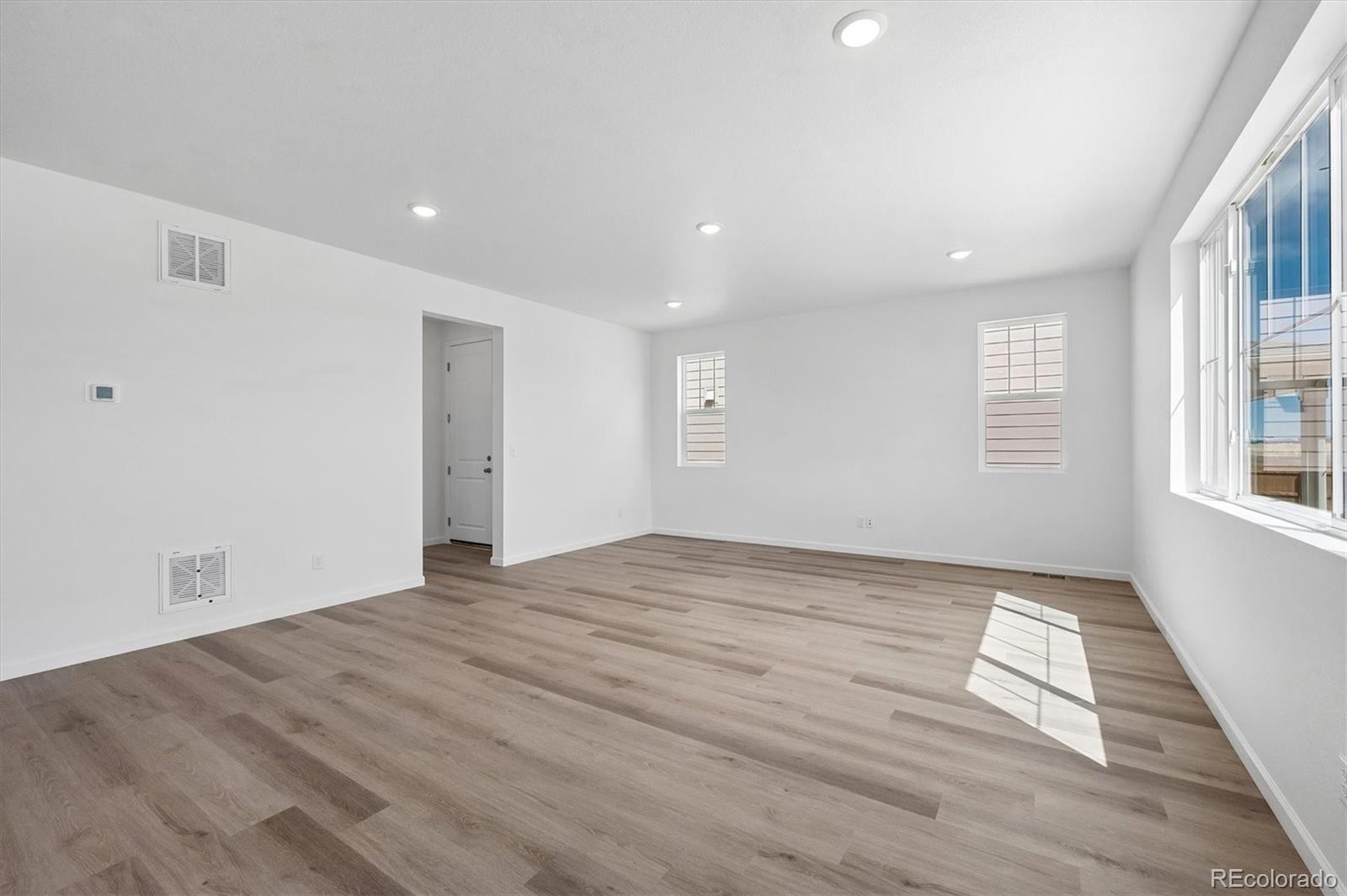 45950 Wood Thrush Avenue Bennett CO 80102