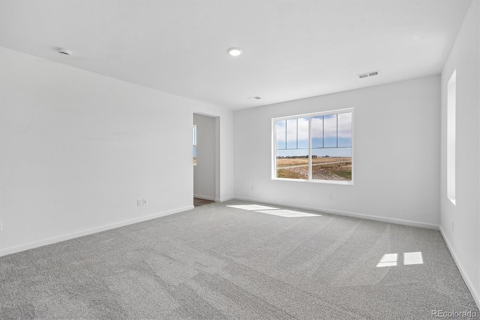 45950 Wood Thrush Avenue Bennett CO 80102