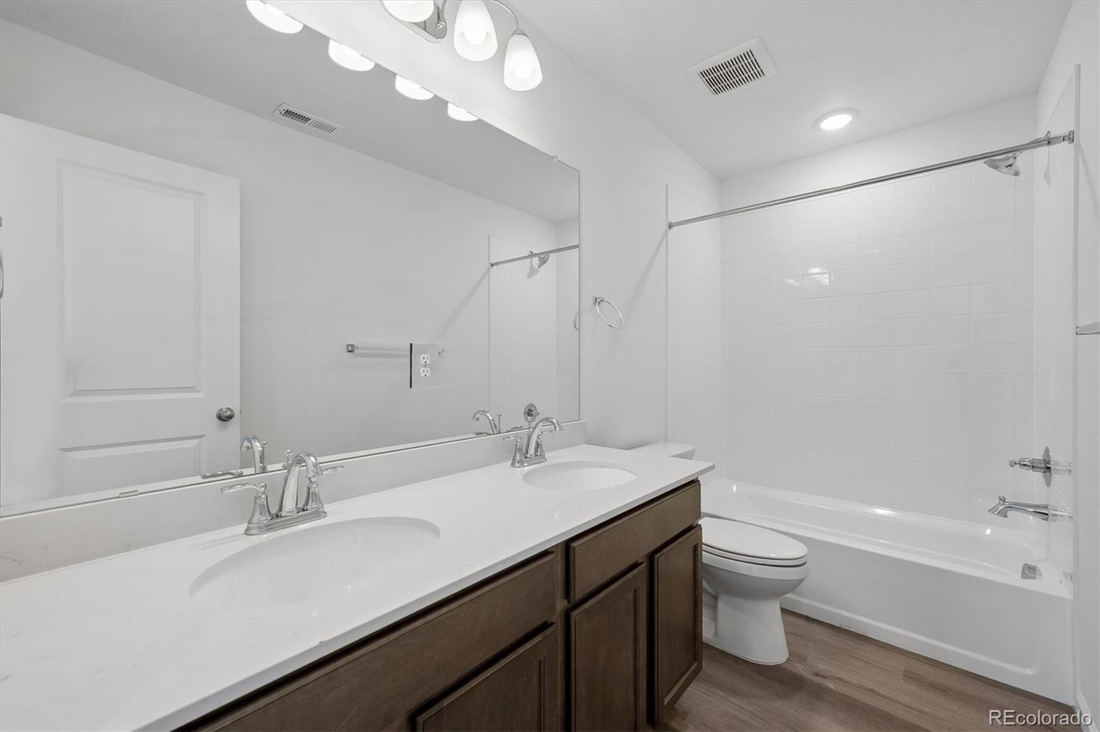 45950 Wood Thrush Avenue Bennett CO 80102