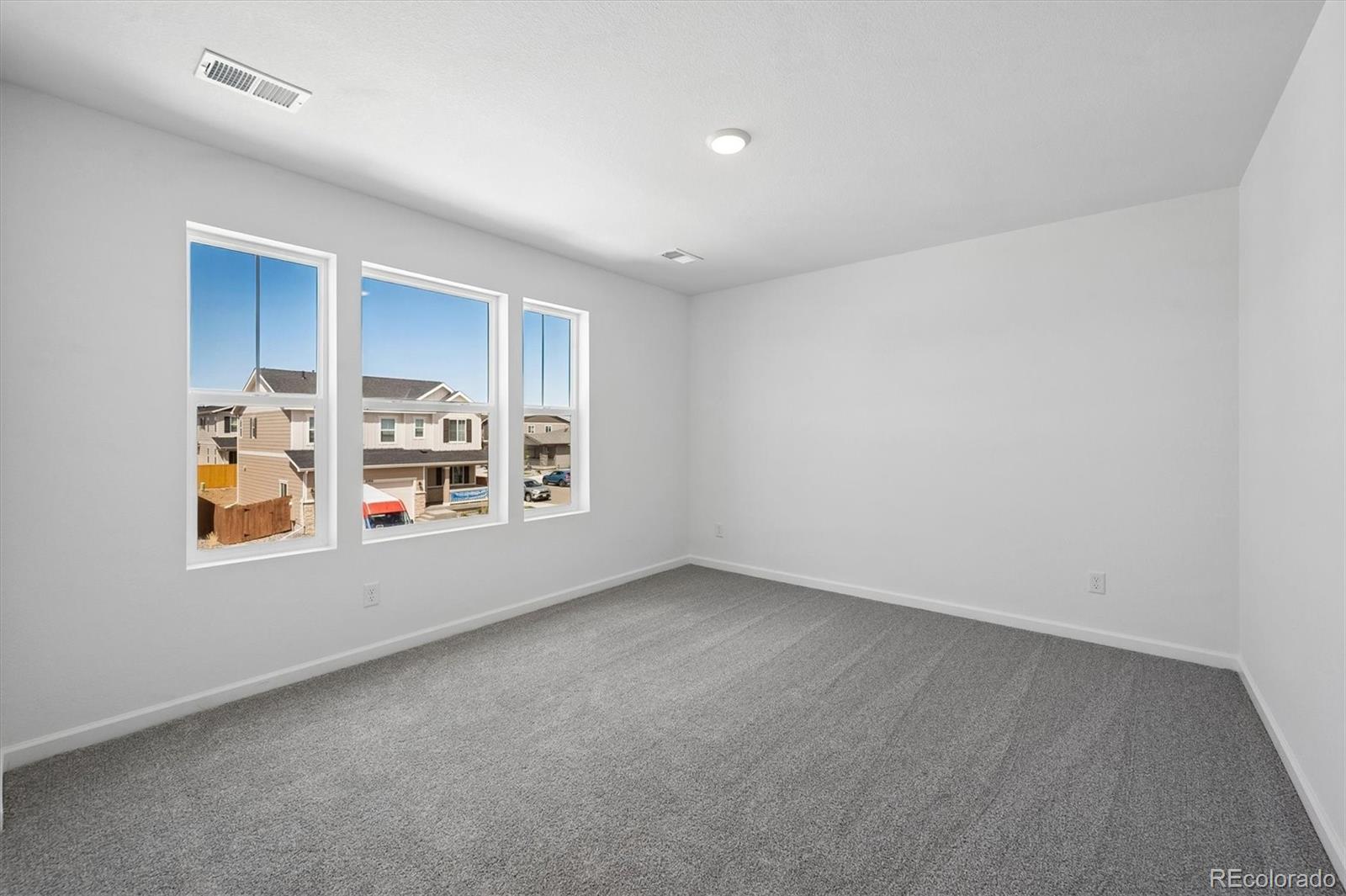 45950 Wood Thrush Avenue Bennett CO 80102