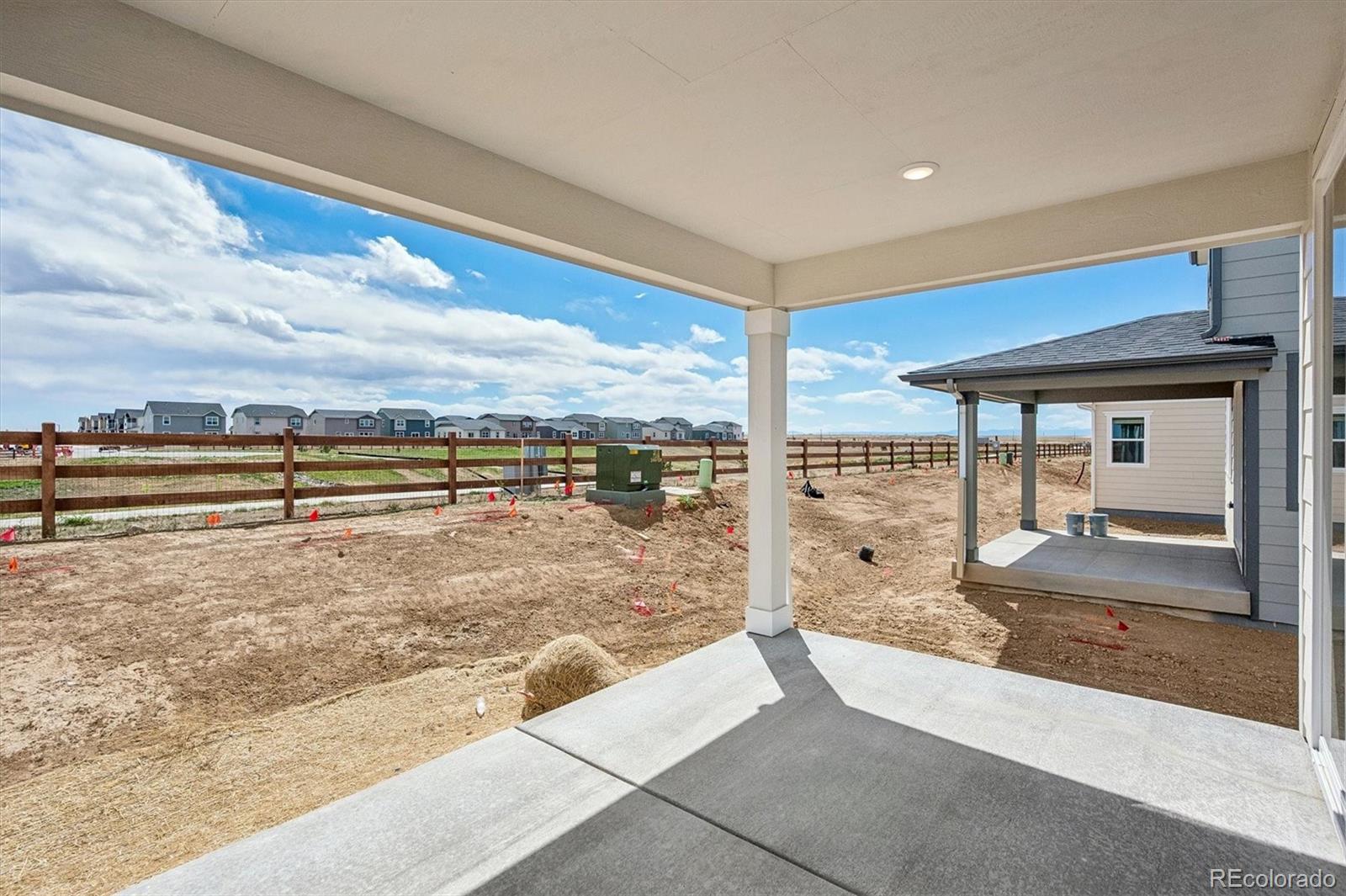 45950 Wood Thrush Avenue Bennett CO 80102