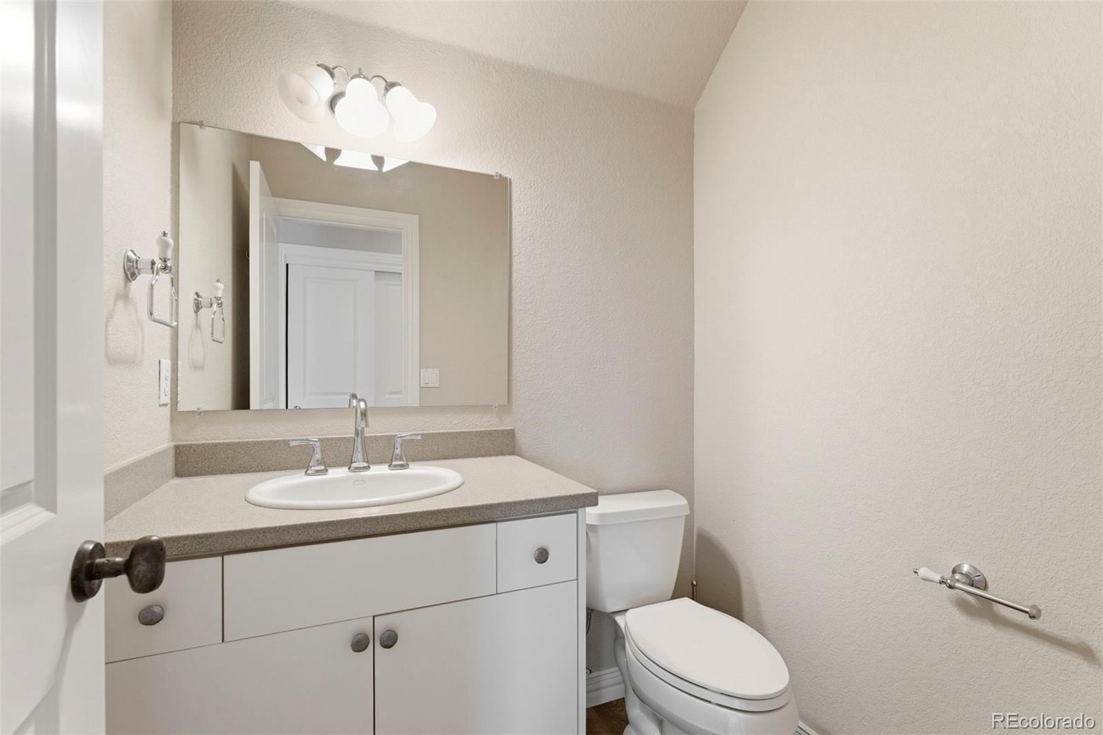 8745 Portico Lane Longmont CO 80503